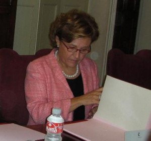 Carmen Caffarel, Instituto Cervantes