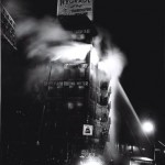 incendio del inmueble que cobija a un especialista del equipamiento de cocina ameko se puede le 150x150 Weegee, el fotógrafo de la crisis americana, en la Fundación Telefónica
