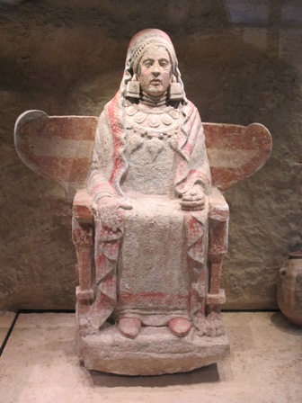 Dama de Baza original que se exhibe en el nuevo Museo Arqueológico de Madrid