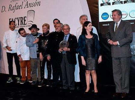 El mundo de la gastronomía rinde homenaje a Rafael Ansón