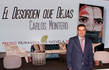 El autor Carlos Montero ayer en la presentación de su libro.