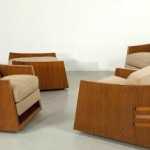 TEFAF. Tres sillones y un otomano de Frank Lloyd Wright, expuestos por Galerie Eric Philippe de París